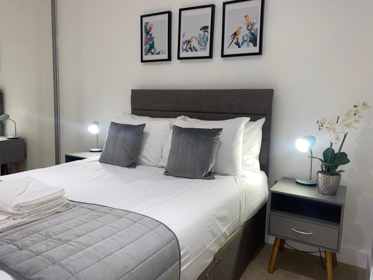 סוליהול Roomotel - Broadoaks Apartments מראה חיצוני תמונה