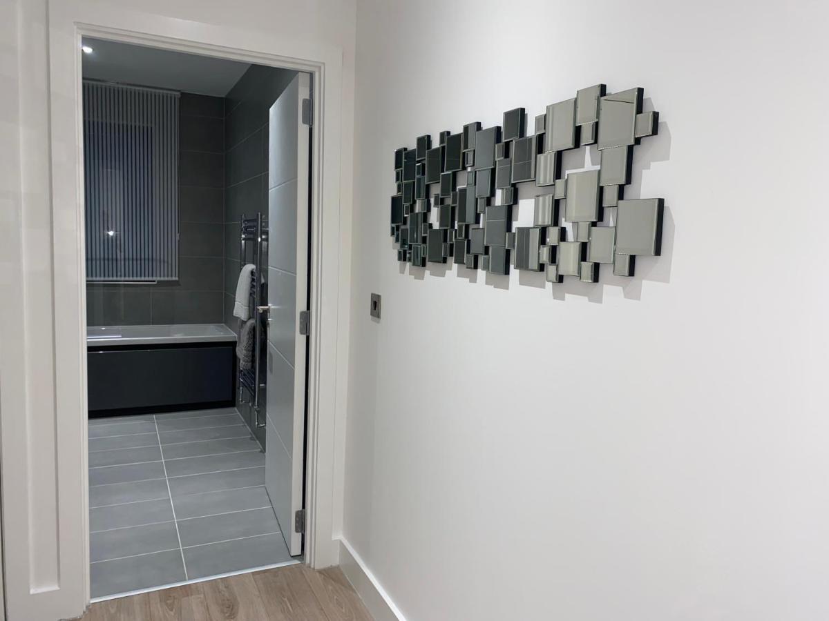 סוליהול Roomotel - Broadoaks Apartments מראה חיצוני תמונה